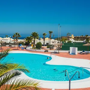 https://casa-lola-teguise-lanzarote.in-canary-islands.com