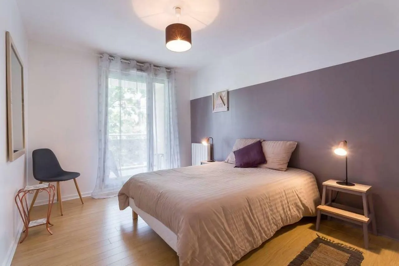 Appartement Lyon Centre Confluence 100 m2 Parking Terrasses France
