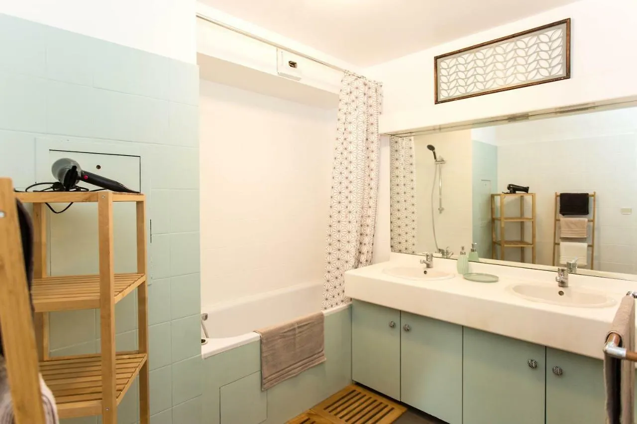 Apartment Appartement Lyon Centre Confluence 100 M2 Parking Terrasses